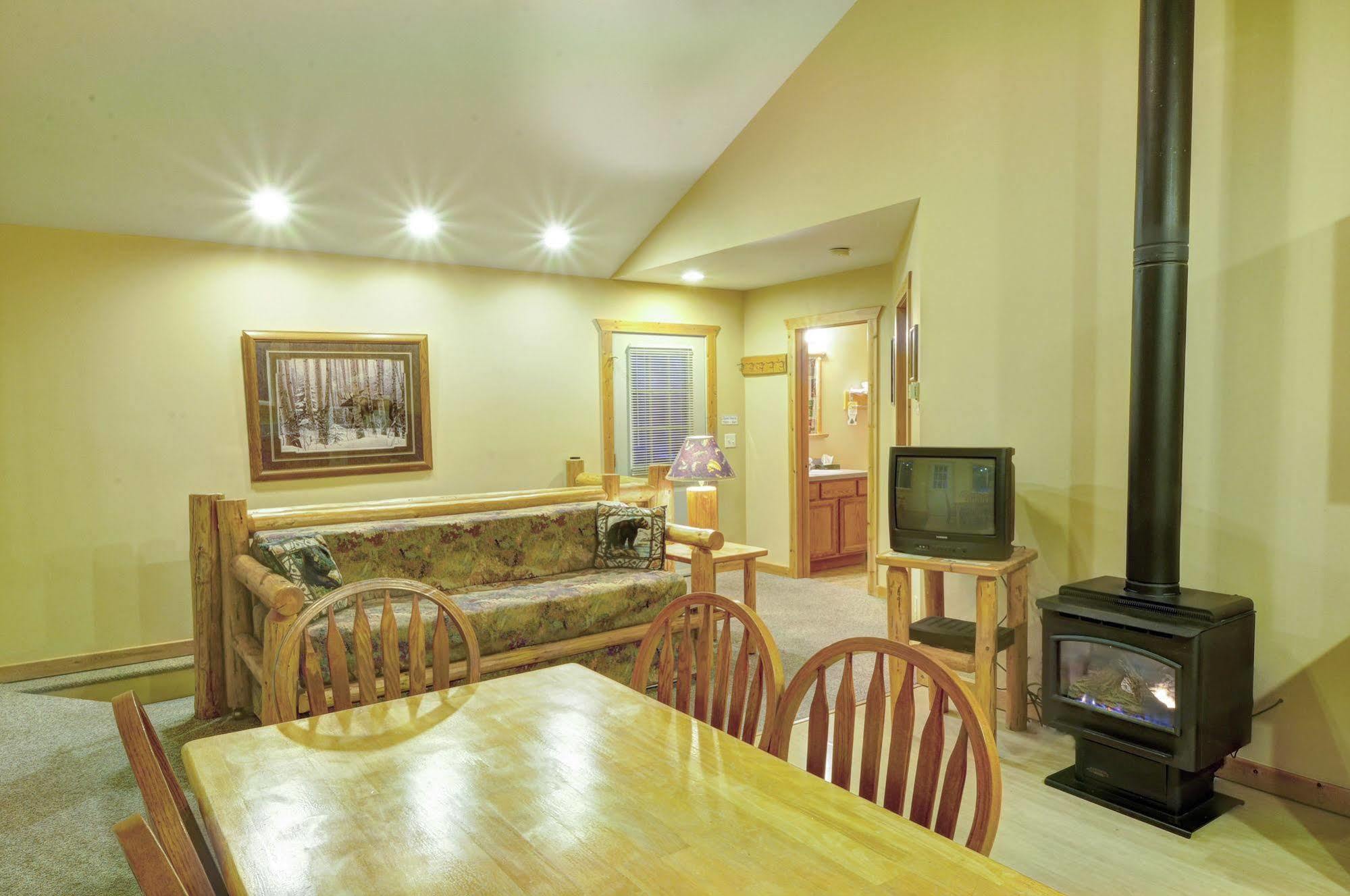 Paddle Ridge Villa West Glacier Dış mekan fotoğraf