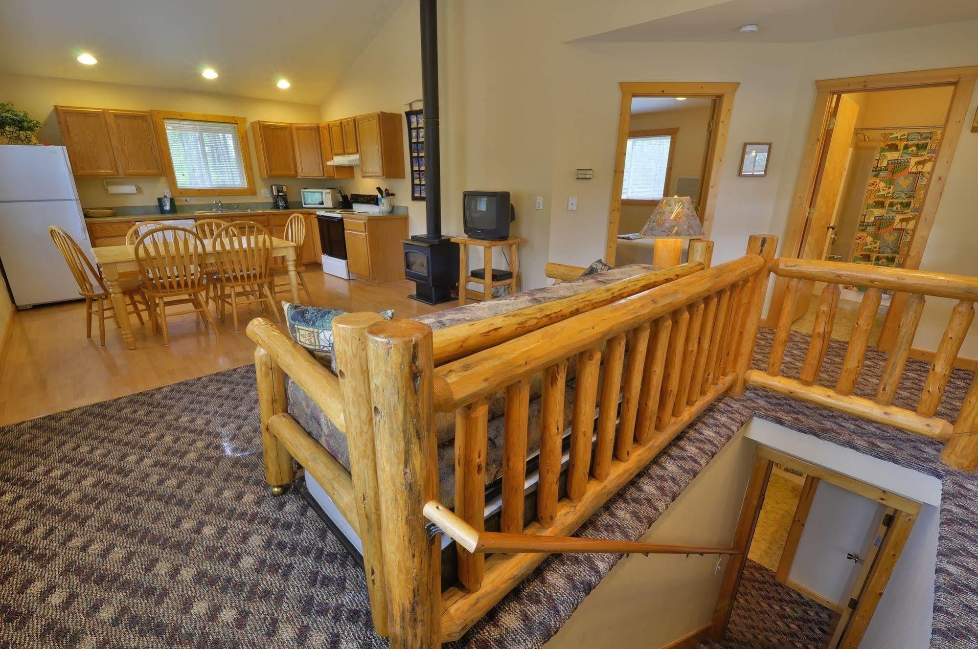 Paddle Ridge Villa West Glacier Dış mekan fotoğraf