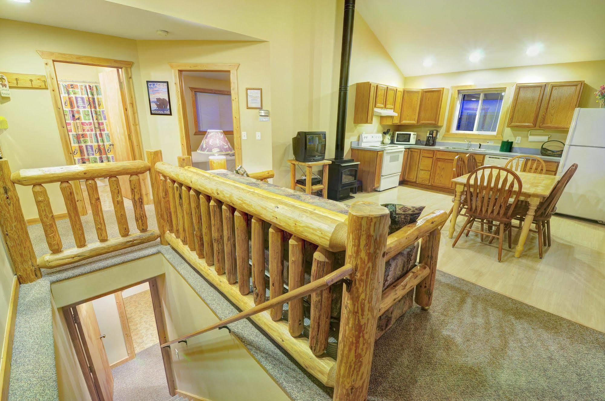 Paddle Ridge Villa West Glacier Dış mekan fotoğraf